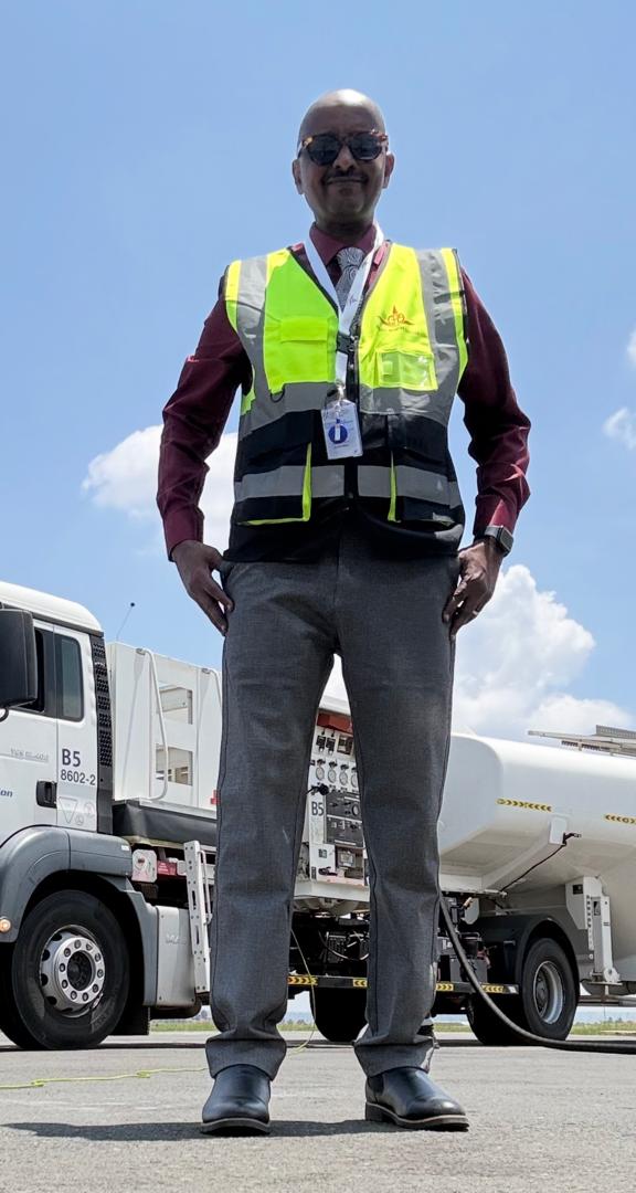 G.A.S. staff on tarmac with fuel truck